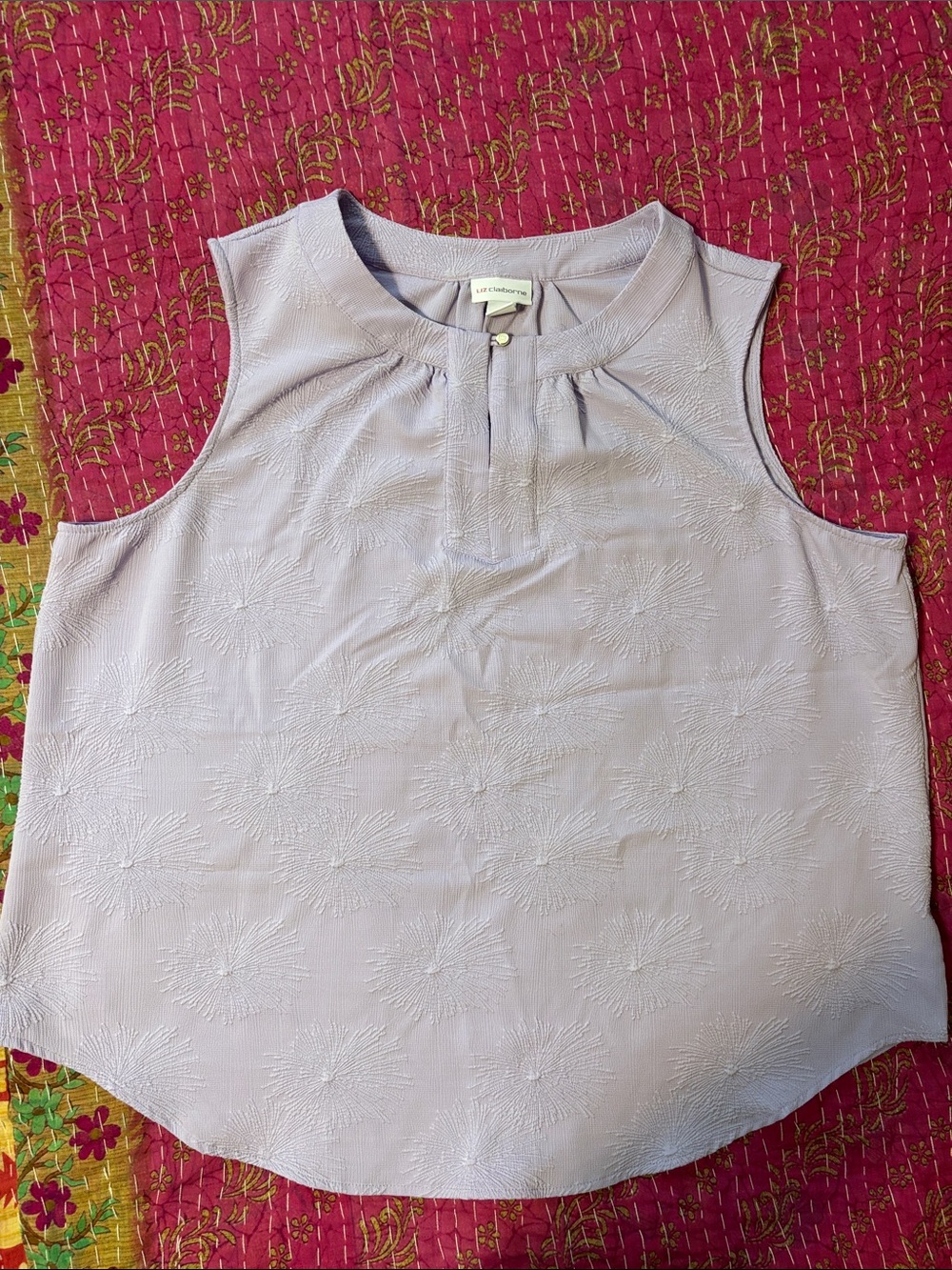 Liz Claiborne Light Lavender Embroidered Sleeveless Top